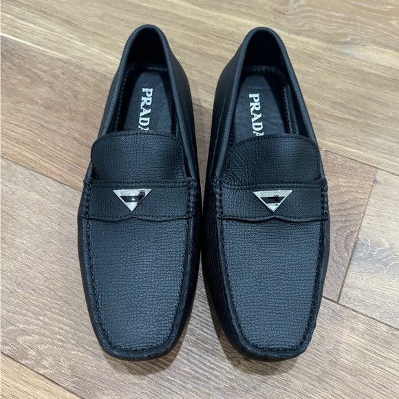 Prada leather Loafers - Picture 2 of 6